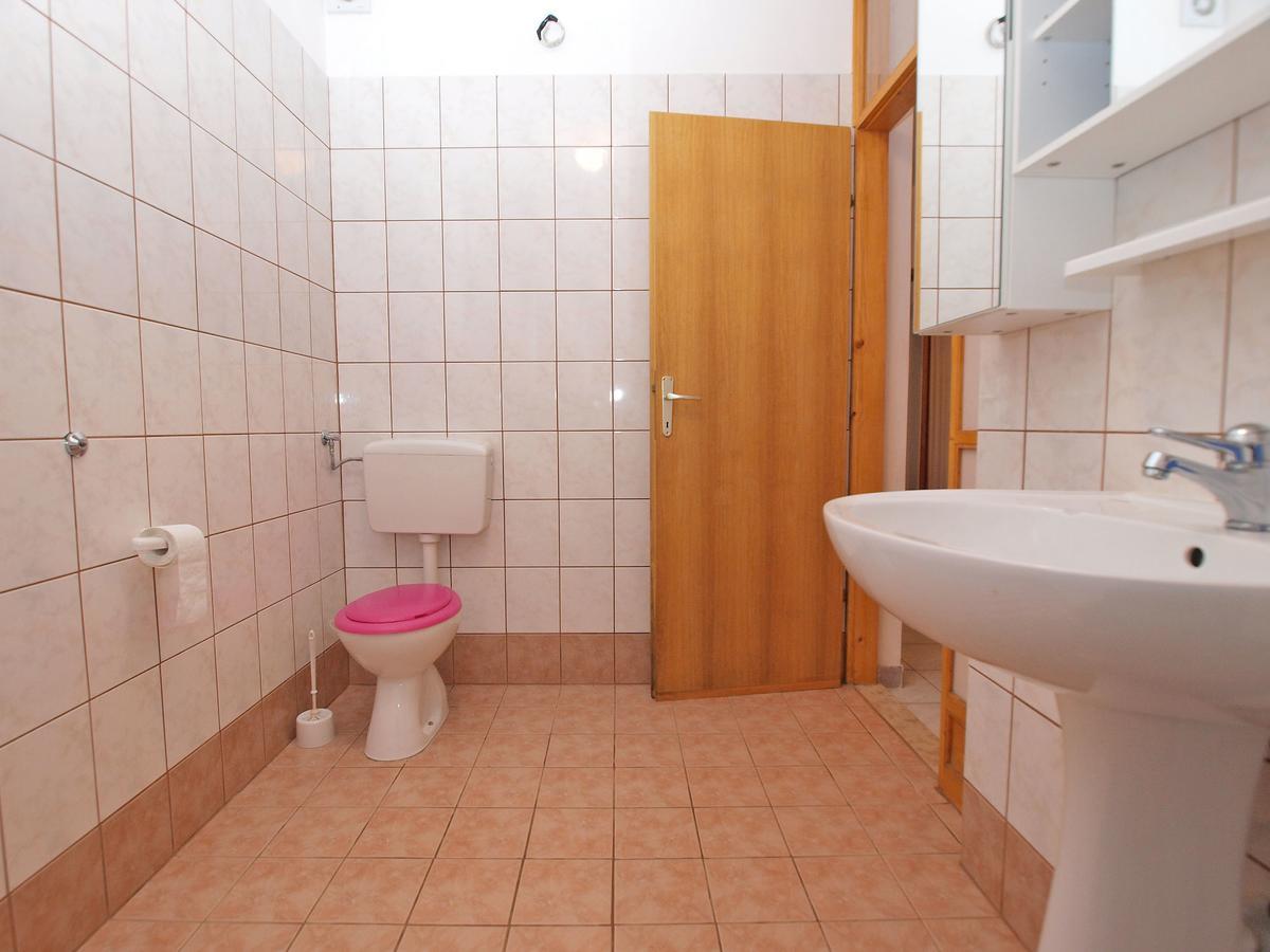 Apartments Dvorine 1210 班约勒 外观 照片
