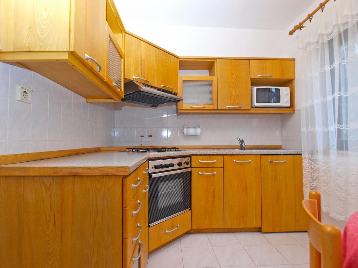 Apartments Dvorine 1210 班约勒 外观 照片
