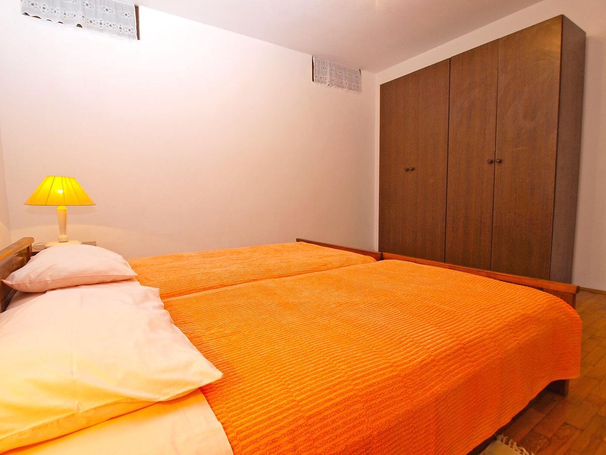 Apartments Dvorine 1210 班约勒 外观 照片
